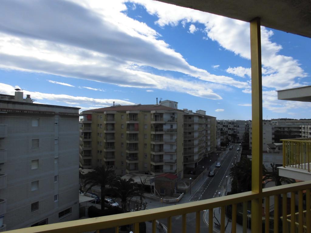 Aromar Rentalmar La Pineda Esterno foto